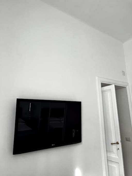 Hotel Virginia Apartaments - Stazione Termini Róma Kültér fotó
