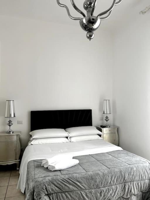 Hotel Virginia Apartaments - Stazione Termini Róma Kültér fotó