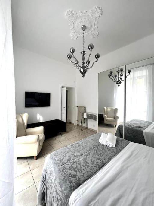 Hotel Virginia Apartaments - Stazione Termini Róma Kültér fotó