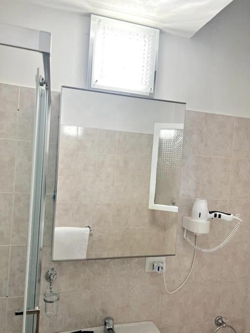Hotel Virginia Apartaments - Stazione Termini Róma Kültér fotó
